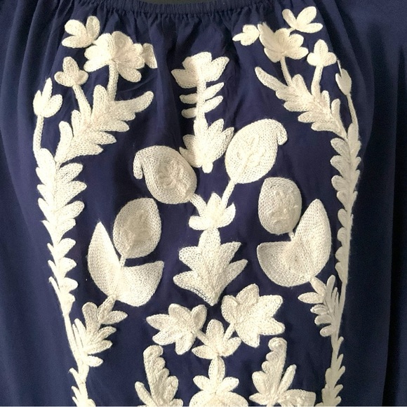 Solitaire Navy Blue Ivory Blouse Top SZ 1X‎ Women Embroidery Off Shoulder Boho - Picture 2 of 5